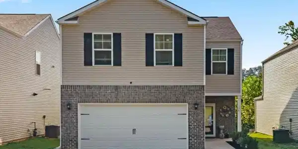 Image 4: 158 Harbour Pointe LN-21