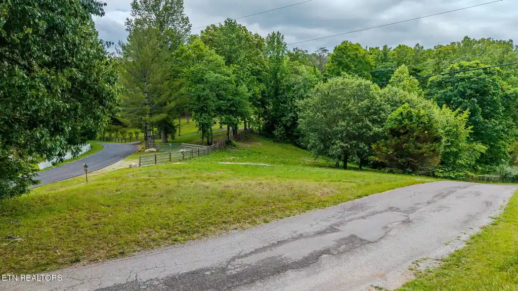 Image 1: 1-web-or-mls-DJI_20260507133749_0517_D