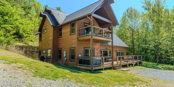 Image 2: 48-web-or-mls-_DSC5268-HDR