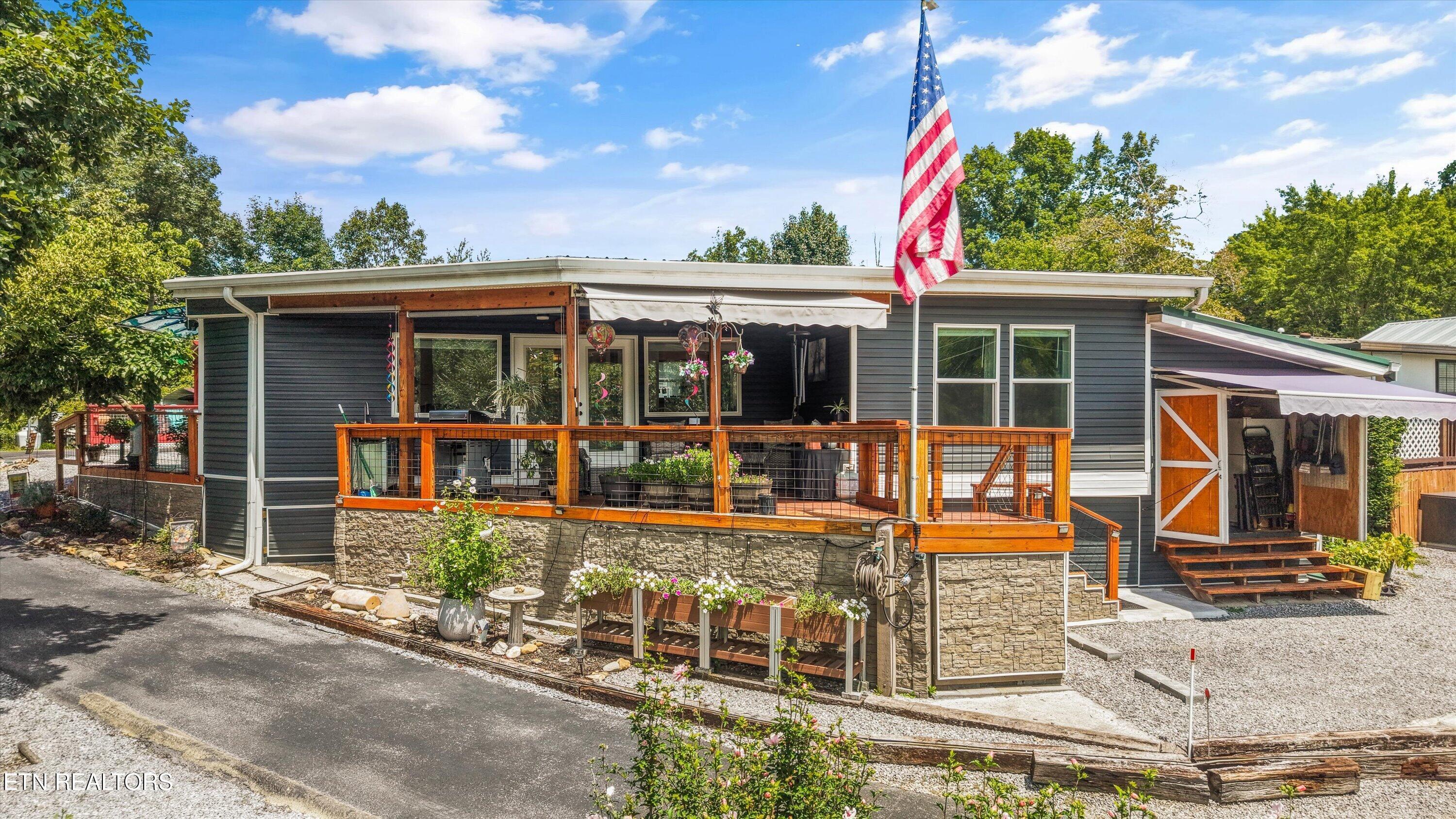 Image 3: 03-964 Deerwood Dr 51