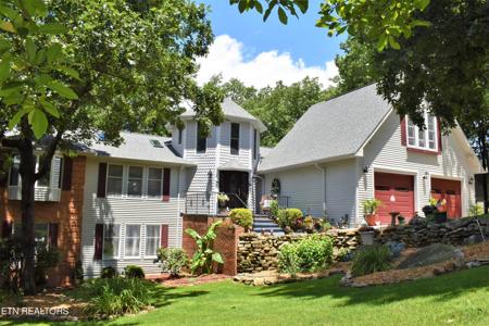 132 Greenwood Rd
