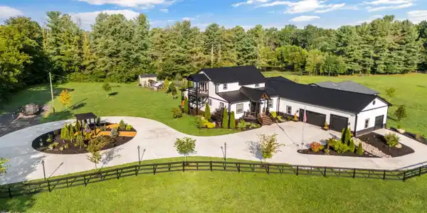 3358 Plateau Rd