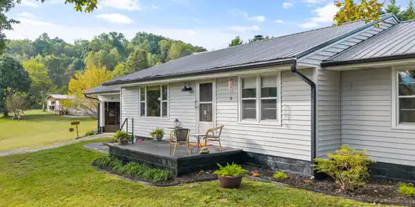 220 Butler Mill Rd
