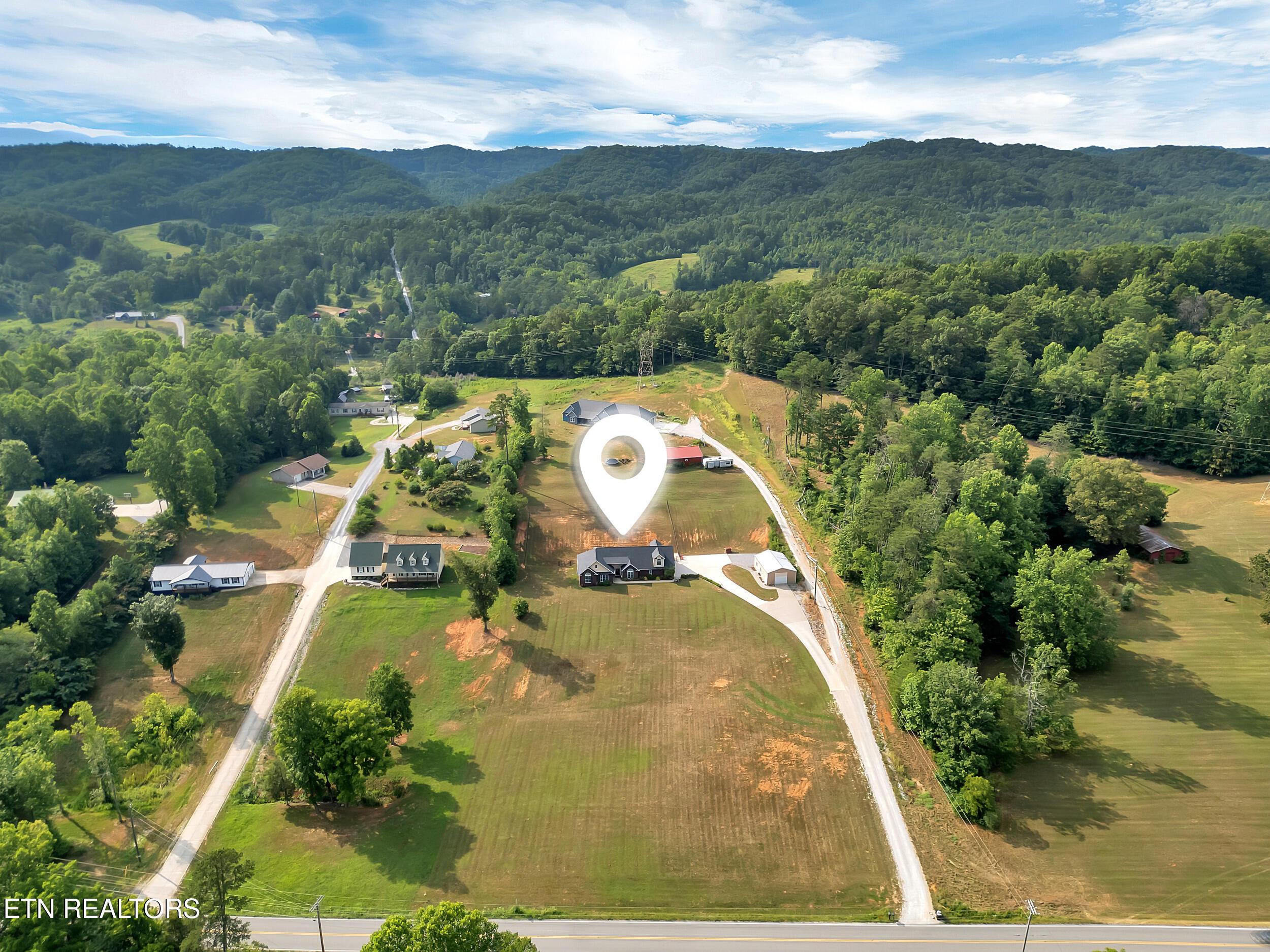 Image 4: Aerial Pin 1