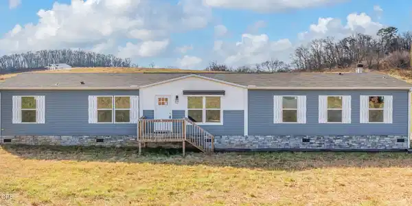1486 Howell River Rd
