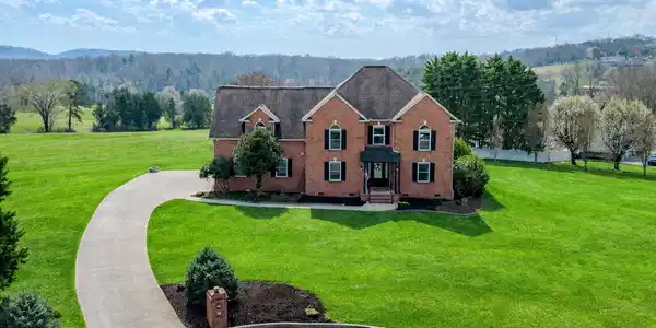 7801 Scenic Oaks Rd