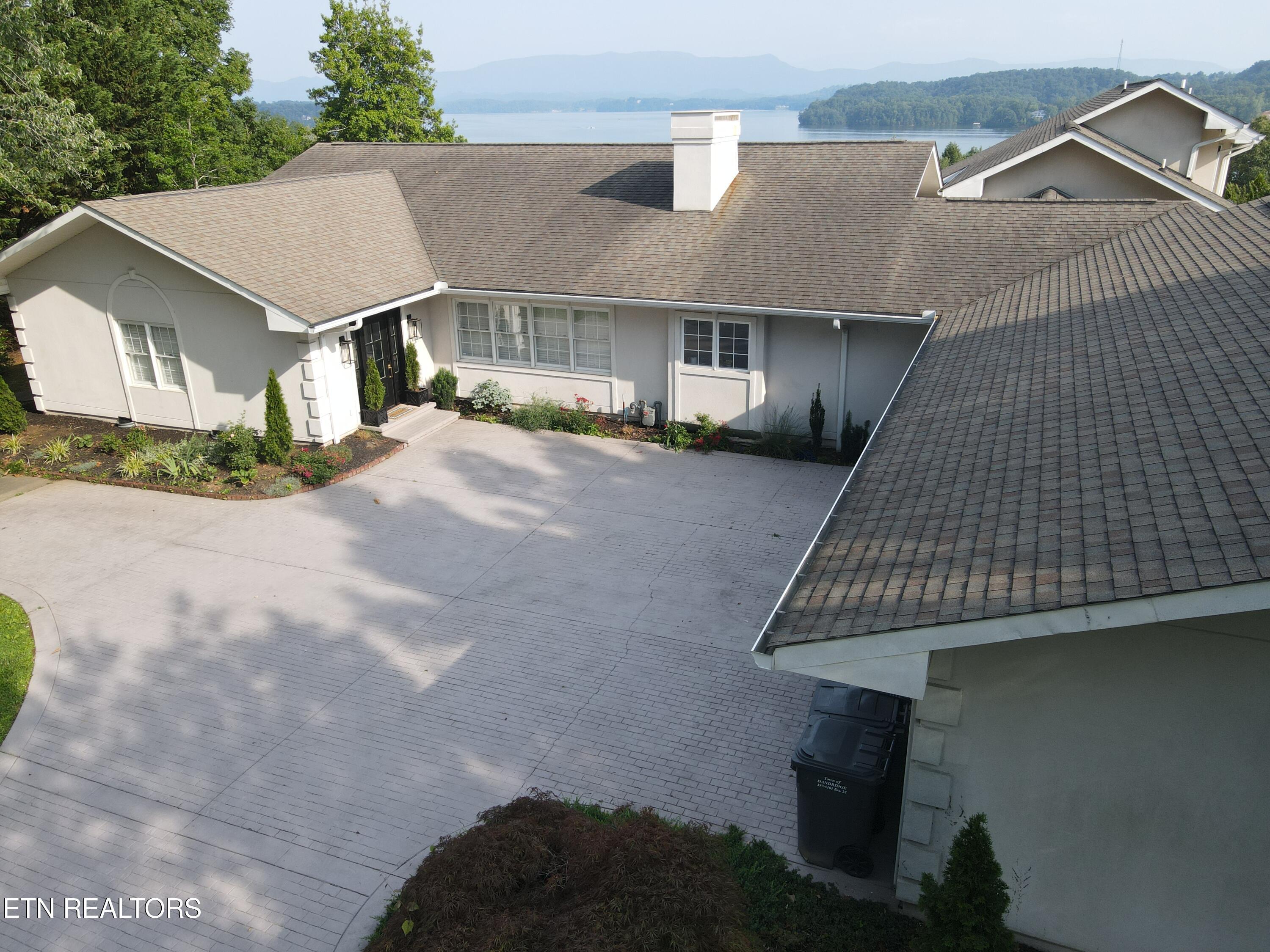 Image 2: DJI_0568