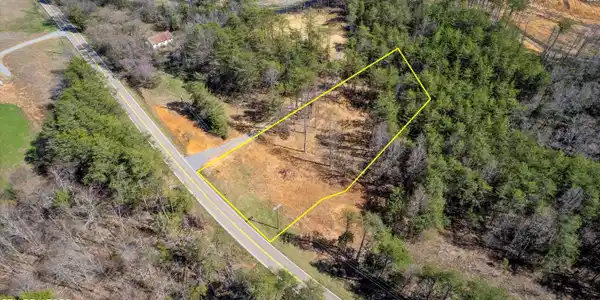4536 Six Mile Rd