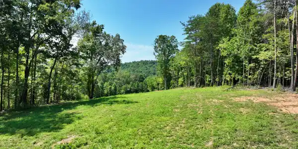 521 Norton Rd