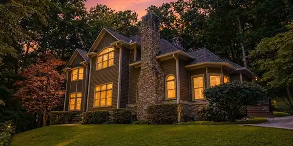 646 Hilltop Drive