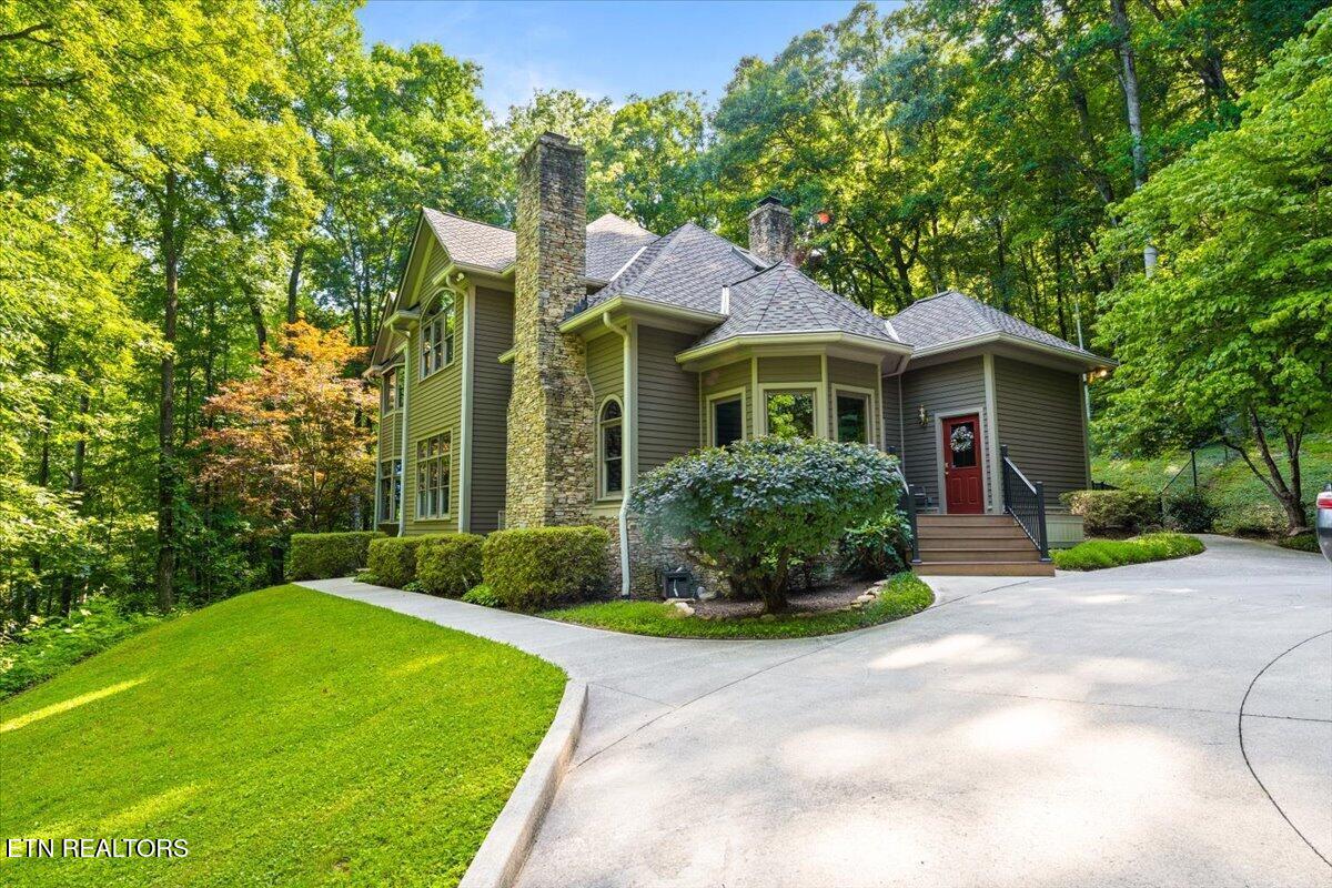 Image 2: 02-646 Hilltop Dr