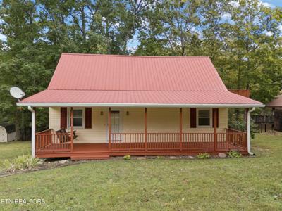 1016 Greenwood Drive