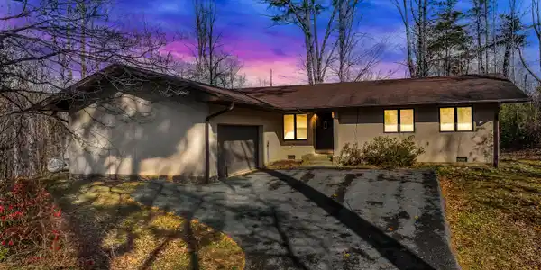 330 Jackson Rd