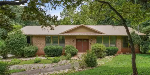 308 Trossachs Lane