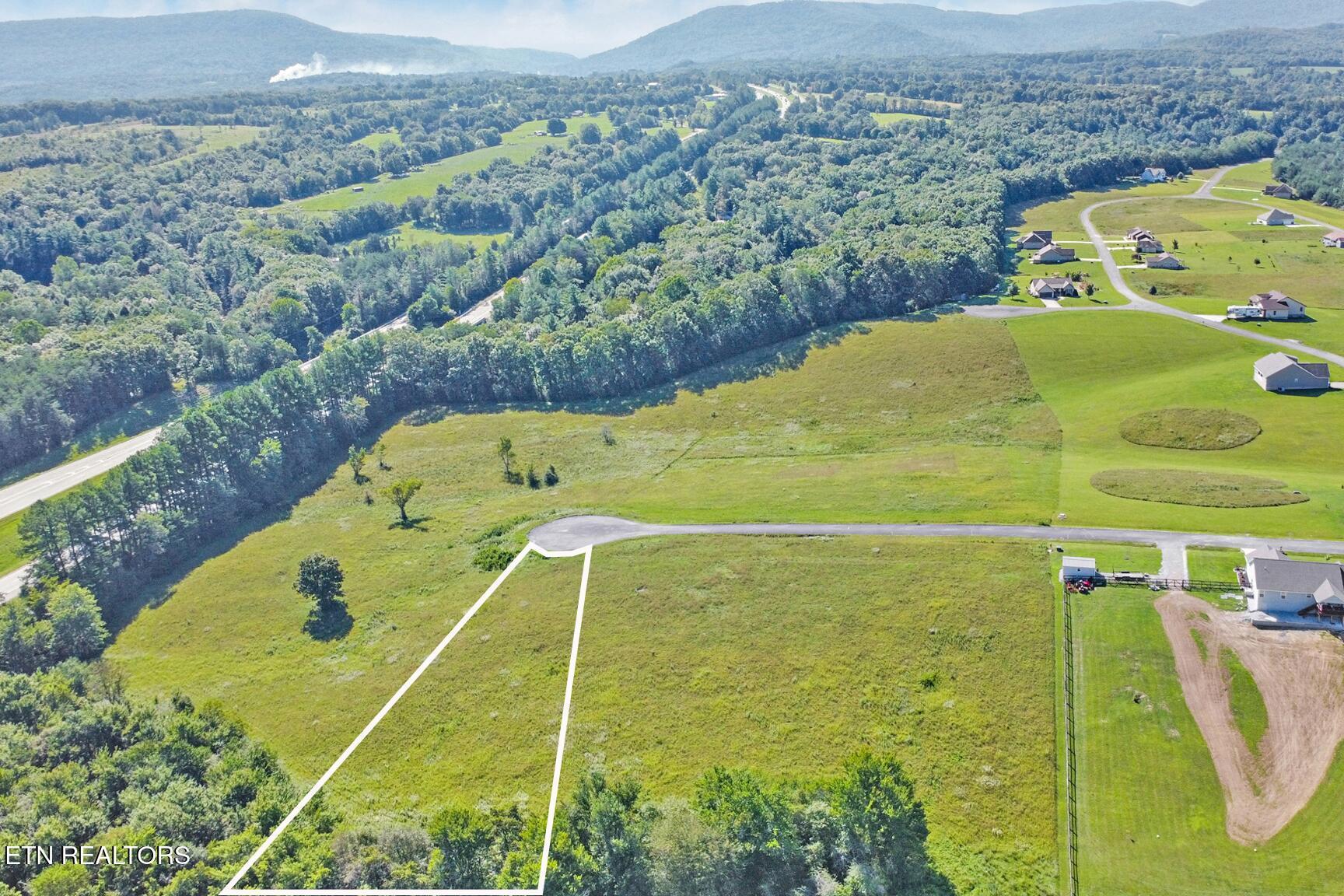 Image 2: 2