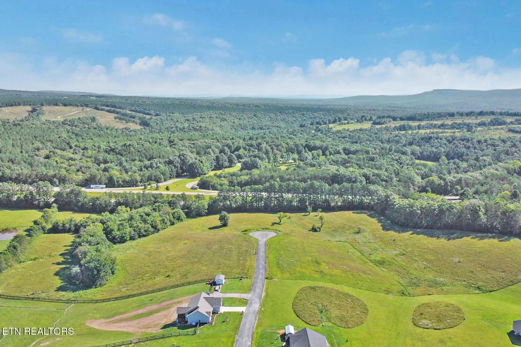Image 3: dji_0892-dji_0894