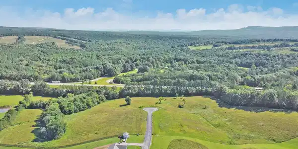 Image 3: dji_0892-dji_0894