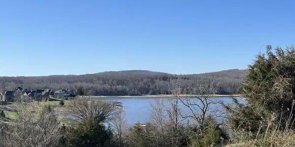 Image 3: 694b Russell Br, Sunset Bay Norris Lake