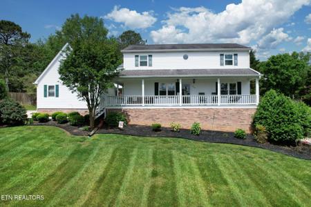 1023 NE Old Charleston Rd