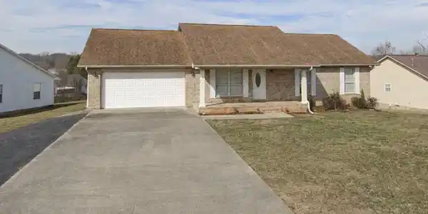 1750 Meadow Ridge Circle