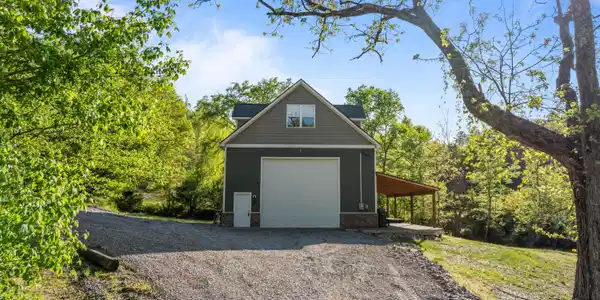 Image 2: Shepard Ln 0006