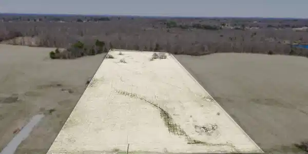 Image 2: Lot 5