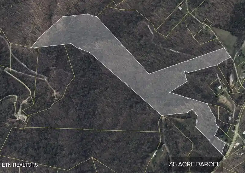 Image 1: 35 ACRE AERIAL TAX MAP
