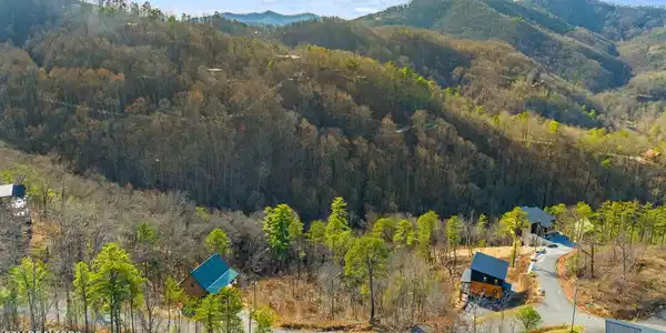 Image 4: DJI_0418-HDR