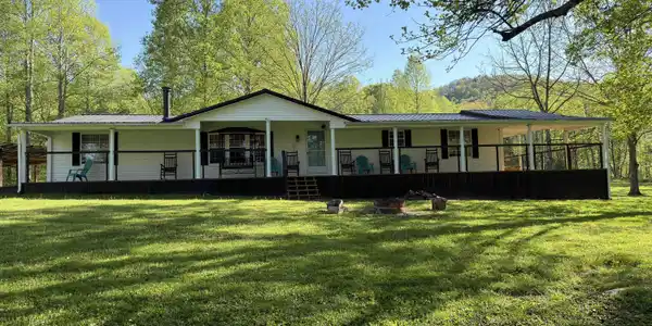 4601 White Oak Rd