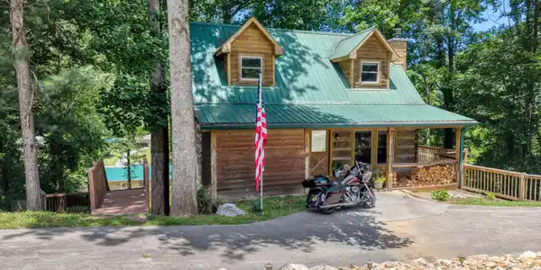 Image 3: 124 E Leatherwood Dr