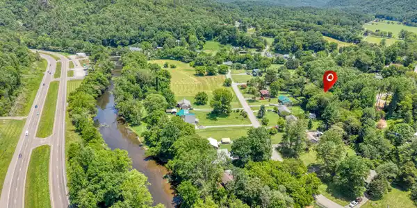 Image 4: Aerial View of Home Location and Hwy 321