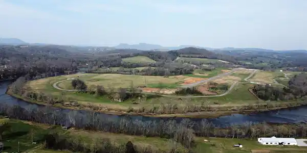 747 Stone Rd
