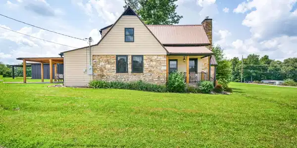 1502 Pigeon Ridge Rd