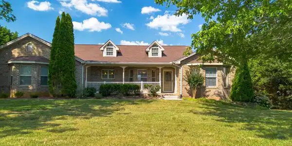 185 Florence Circle