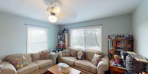 Image 4: 1932-Rosedale-Ave-06152026_221355