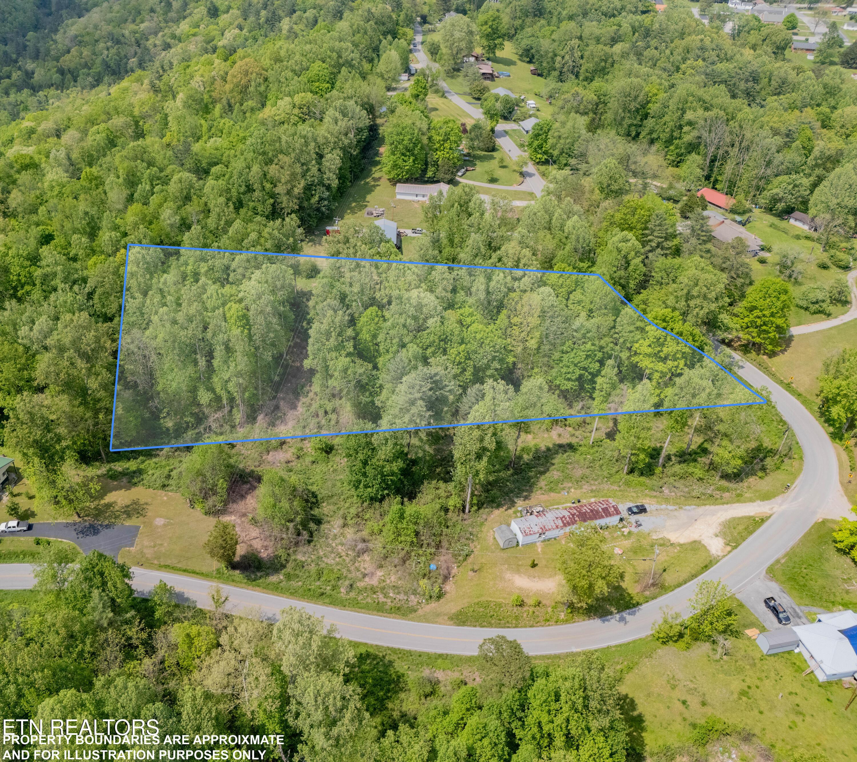 Image 2: DJI_20250429152455_0465_D-HDR-LOT-LINES