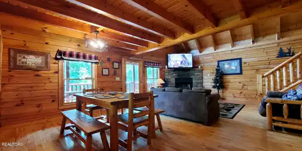 Image 4: 4 - Dining Room to Living Room 1