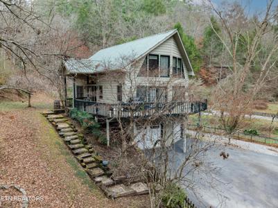 6217 Old Walland Hwy