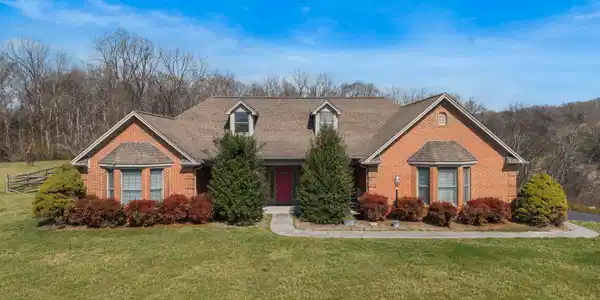 1141 Carolina Drive