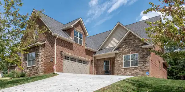 1574 Tsuga Drive