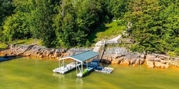 Image 2: 09-762 Hiwassee Dr