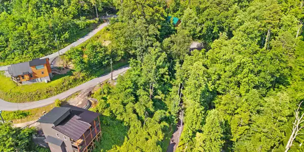 818 Davenport Rd