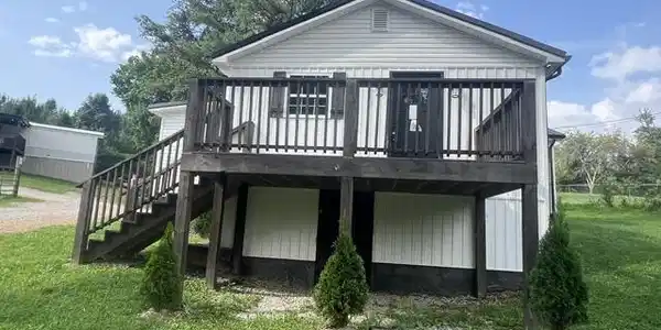 1104 Davis Chapel Rd