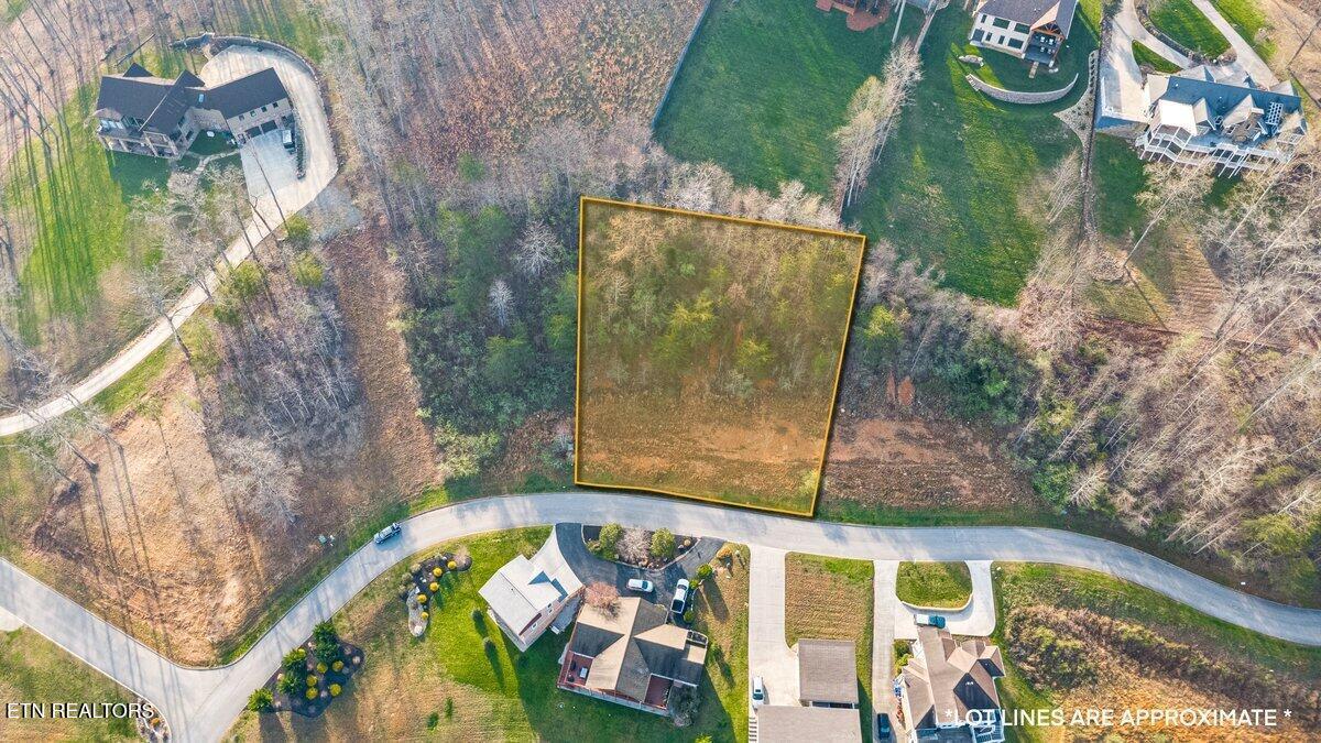 Image 2: Anchor Ln Lot 26R