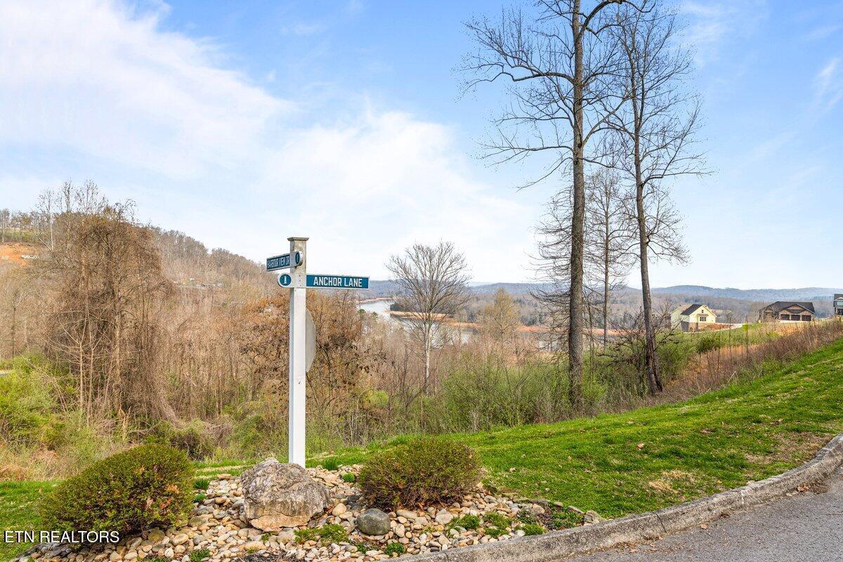Image 4: Anchor Ln turn here.