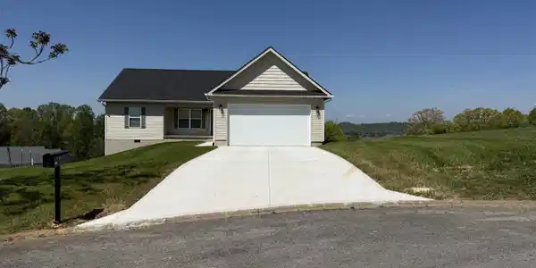 111 Smoky View Lane
