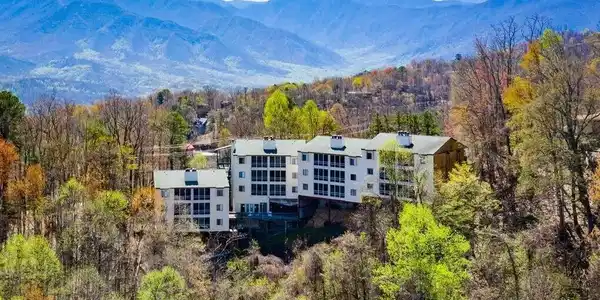 1102 Ski View Drive
