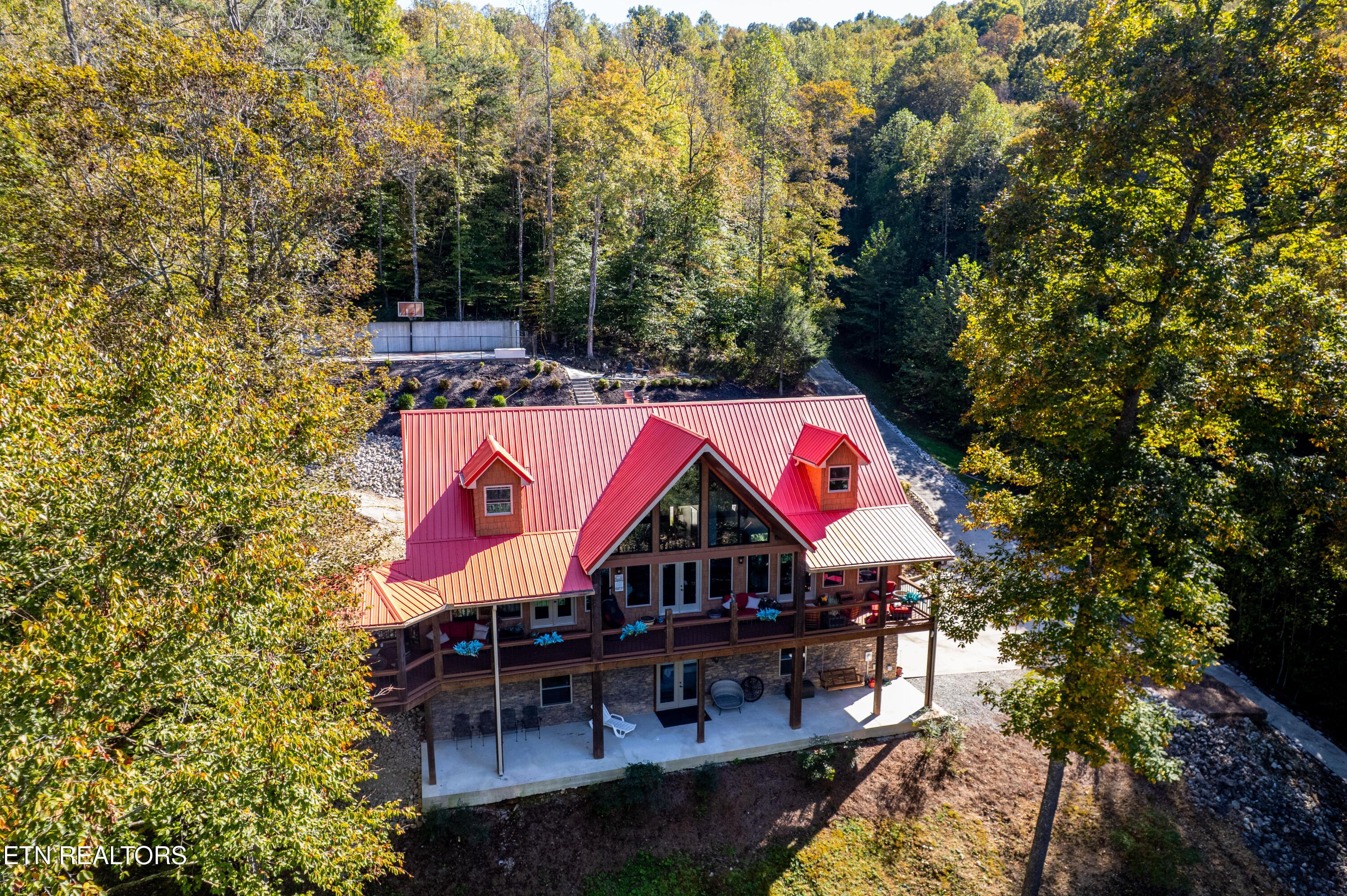 Image 4: 715LandmarkRd-33