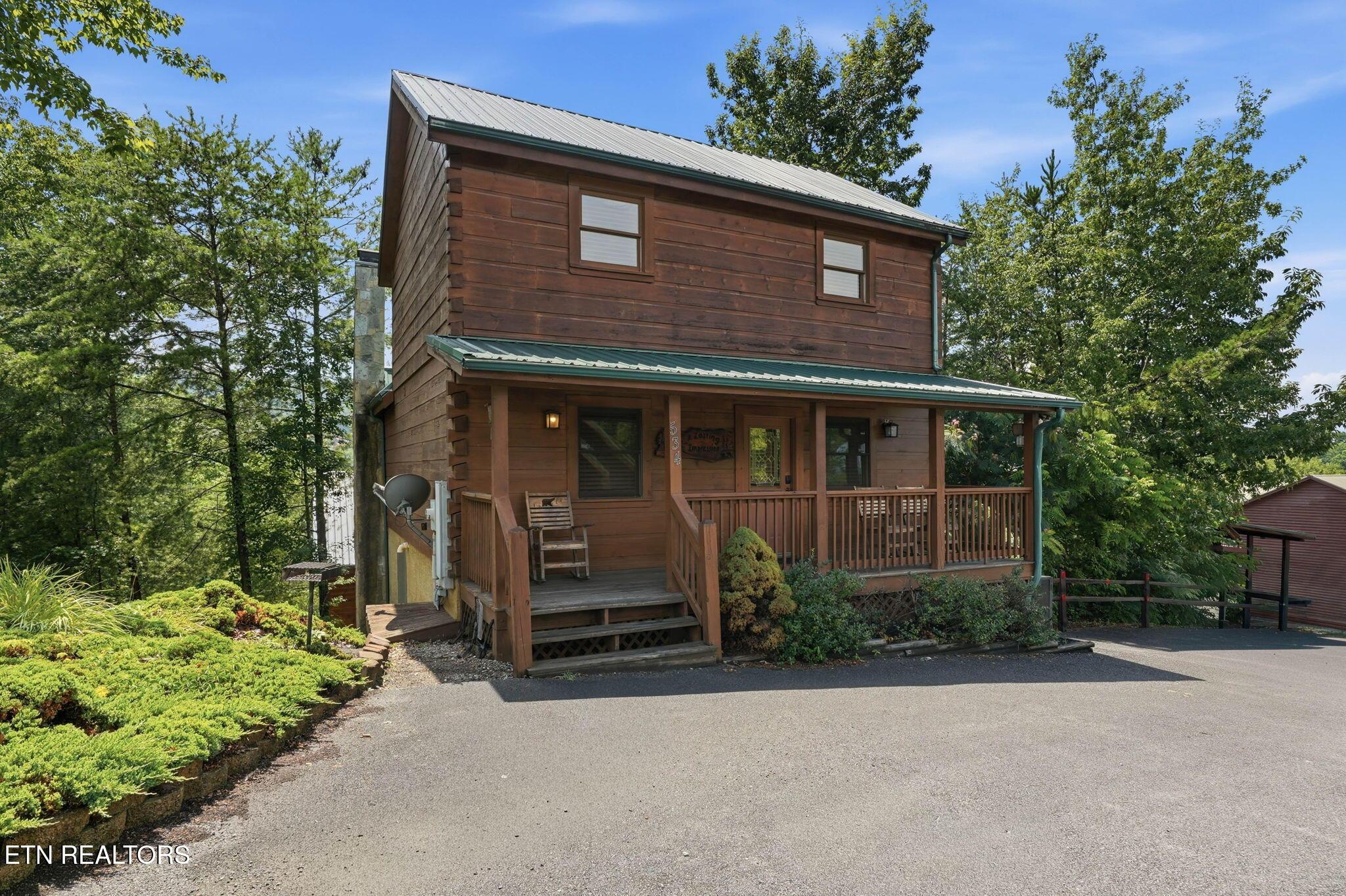 Image 1: 1-web-or-mls-534 Chickasaw Gap Way-1