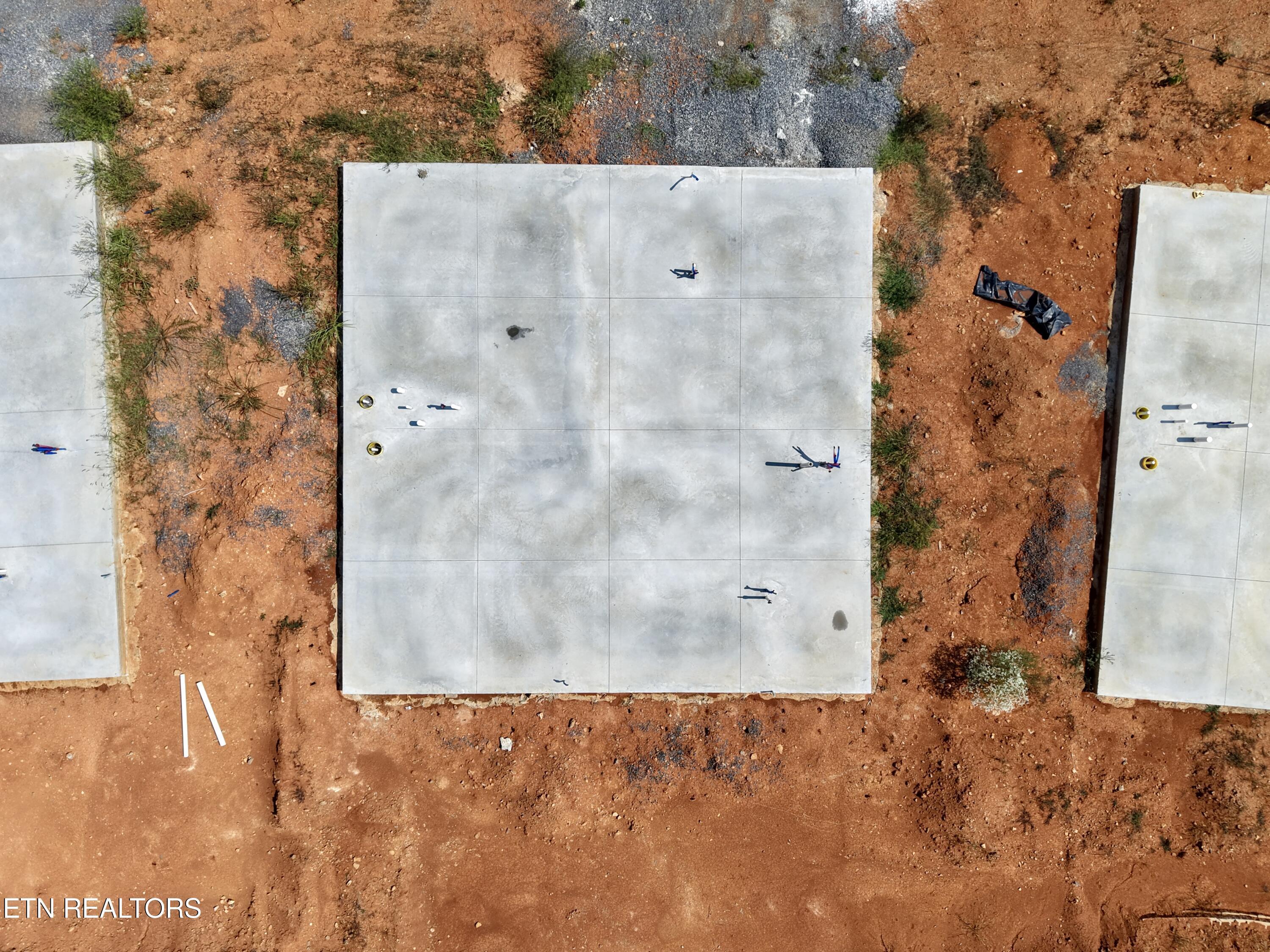 Image 2: B Lot 85